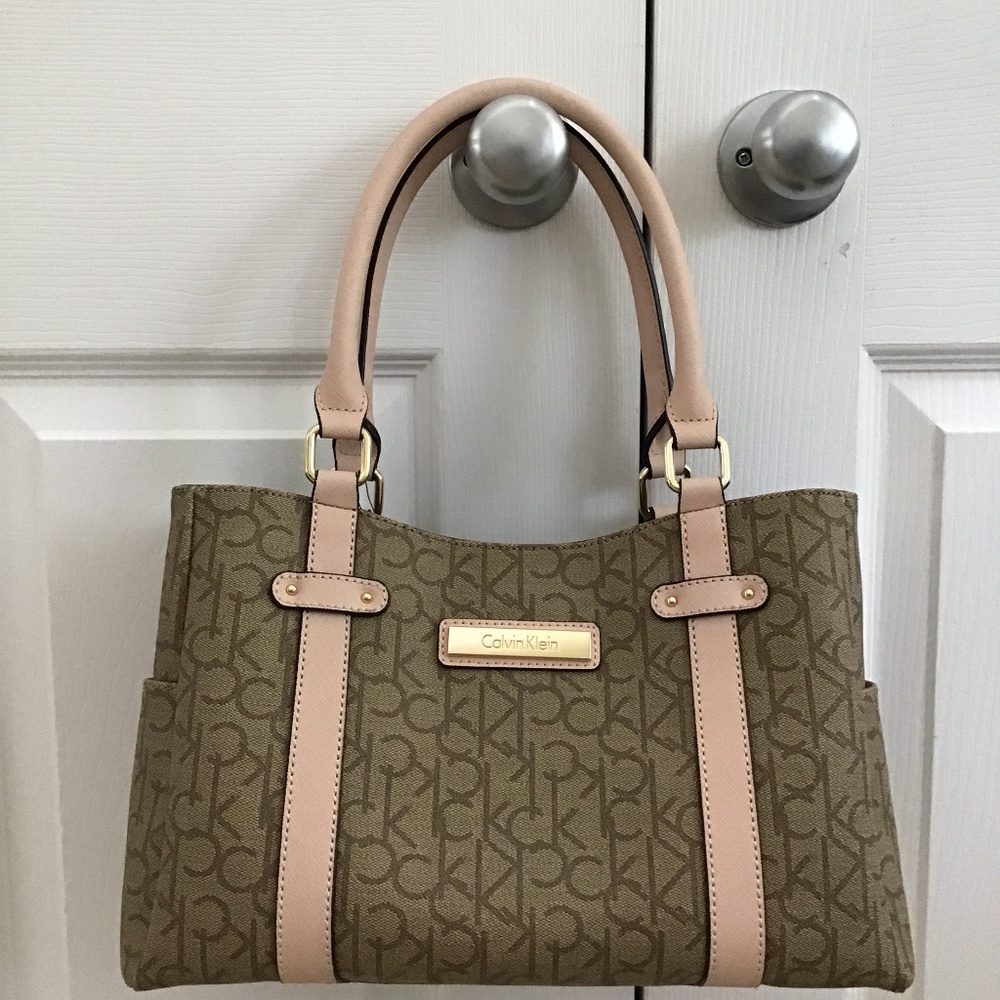 Calvin Klein Light brown/pink CK logo handbag